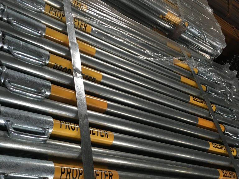Galvanised-Prop-Pallet-Packing