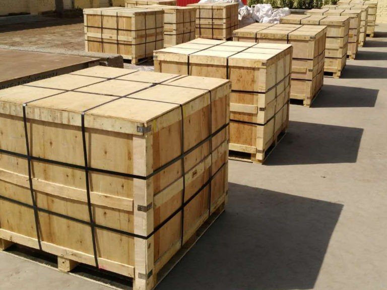 Ringlock-Ledger-Ends-Box-Packing